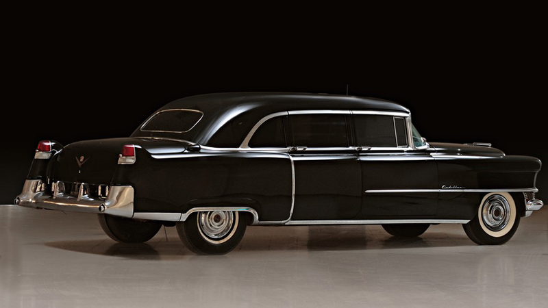 Illustration for article titled Elvis Presley's 1955 Cadillac Fleetwood limo to cross the auction block
